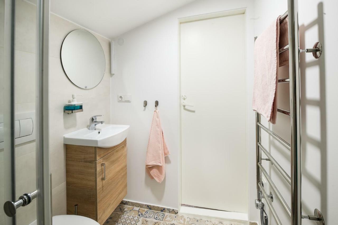 Cozy Studio Mansard Riga Old Town Aptartment, Ac Exterior photo